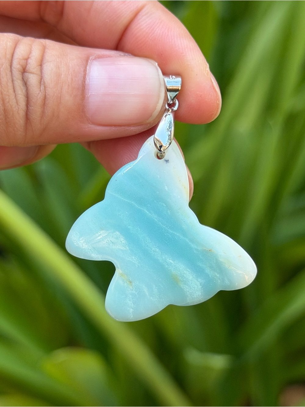 Sterling silver 925 stamped beautiful Carribean Calcite butterfly pendant 1913